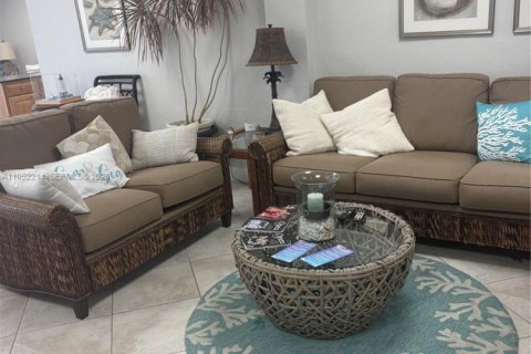 Купить кондоминиум в Исламорада, Вилладж оф Айлендс, Флорида 2 спальни, № 2006581 - фото 15