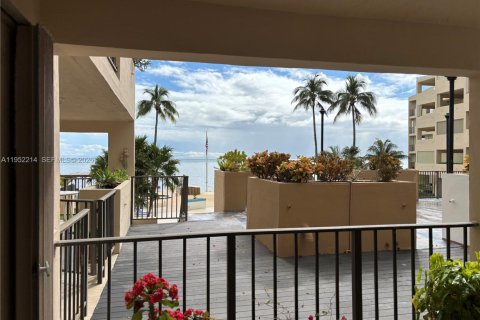 Купить кондоминиум в Исламорада, Вилладж оф Айлендс, Флорида 2 спальни, № 2006581 - фото 9