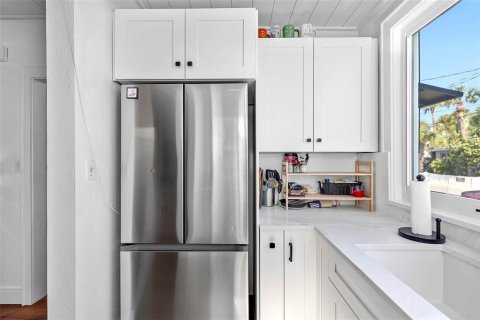 Casa en venta en Saint Pete Beach, Florida, 3 dormitorios, 208.29 m2 № 2377517 - foto 23