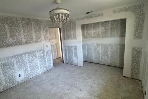 Villa ou maison à vendre à Saint Petersburg, Floride: 3 chambres, 153.85 m2 № 2431807 - photo 23