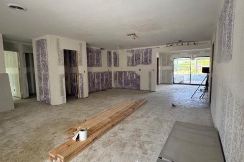 Villa ou maison à vendre à Saint Petersburg, Floride: 3 chambres, 153.85 m2 № 2431807 - photo 2