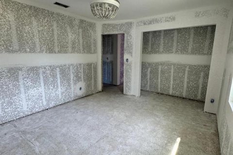 Villa ou maison à vendre à Saint Petersburg, Floride: 3 chambres, 153.85 m2 № 2431807 - photo 15