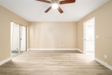 Casa en venta en Winter Park, Florida, 3 dormitorios, 147.9 m2 № 1902152 - foto 17