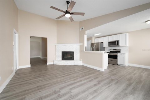 Casa en venta en Winter Park, Florida, 3 dormitorios, 147.9 m2 № 1902152 - foto 12
