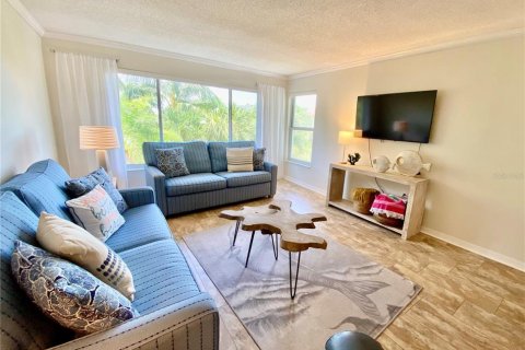 Condo in Longboat Key, Florida, 2 bedrooms  № 1685183 - photo 9