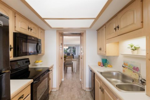 Condo in Longboat Key, Florida, 2 bedrooms  № 1685183 - photo 19