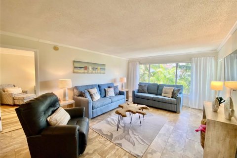 Condo in Longboat Key, Florida, 2 bedrooms  № 1685183 - photo 8