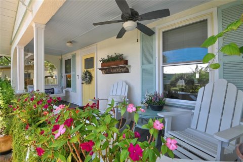 House in New Smyrna Beach, Florida 3 bedrooms, 152.55 sq.m. № 2266341 - photo 11