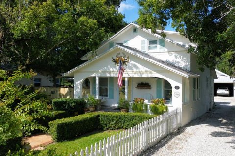 House in New Smyrna Beach, Florida 3 bedrooms, 152.55 sq.m. № 2266341 - photo 6