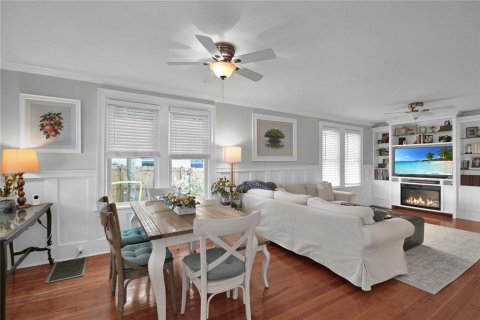 House in New Smyrna Beach, Florida 3 bedrooms, 152.55 sq.m. № 2266341 - photo 19