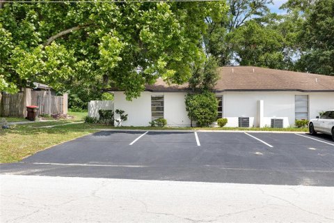 Apartment in Ocala, Florida 2 bedrooms, 317.45 sq.m. № 2215175