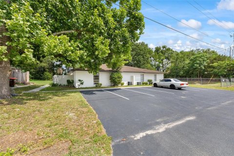 Apartment in Ocala, Florida 2 bedrooms, 317.45 sq.m. № 2215175 - photo 2