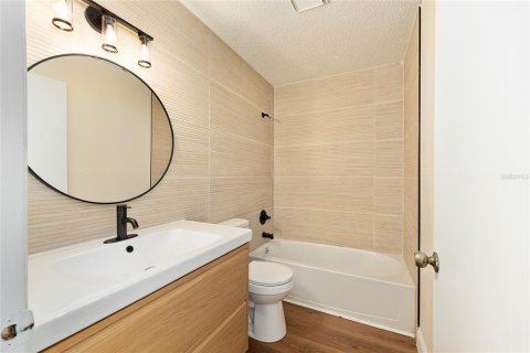 Apartment in Ocala, Florida 2 bedrooms, 317.45 sq.m. № 2215175 - photo 24
