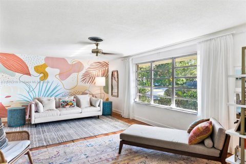 Casa en venta en Pinecrest, Florida, 5 dormitorios, 255.95 m2 № 1399801 - foto 20