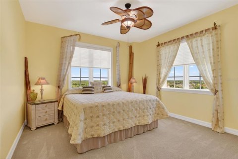 Copropriété à vendre à North Fort Myers, Floride: 3 chambres, 192.4 m2 № 2114328 - photo 21