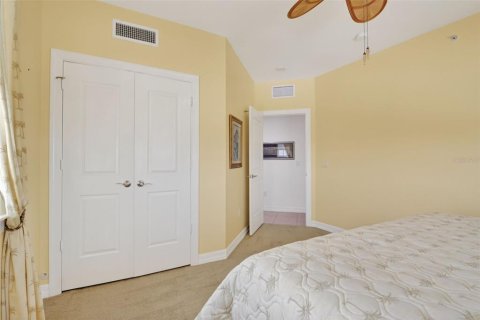 Copropriété à vendre à North Fort Myers, Floride: 3 chambres, 192.4 m2 № 2114328 - photo 22