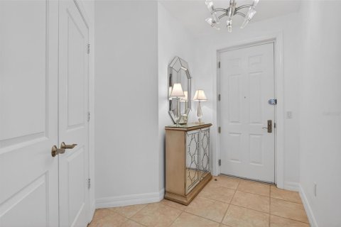 Copropriété à vendre à North Fort Myers, Floride: 3 chambres, 192.4 m2 № 2114328 - photo 15