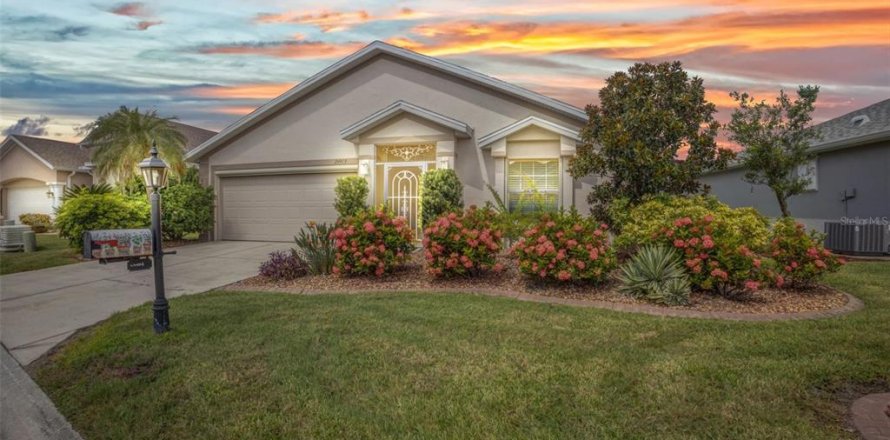 House in Punta Gorda, Florida 2 bedrooms, 127.37 sq.m. № 1916214