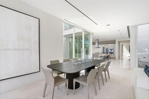Casa en venta en Miami Beach, Florida, 4 dormitorios, 478.82 m2 № 2045789 - foto 7