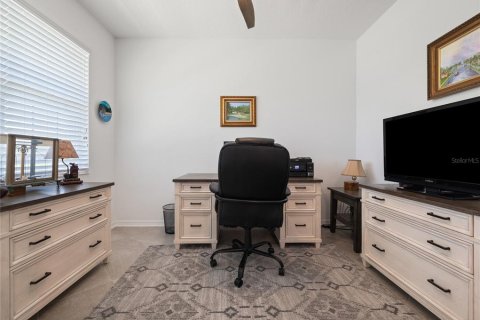 House in Ocala, Florida 2 bedrooms, 184.23 sq.m. № 1885599 - photo 5