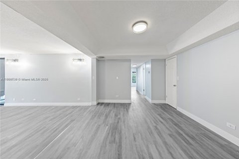 Copropriété à louer à Lauderhill, Floride: 2 chambres, 117.06 m2 № 1959724 - photo 8