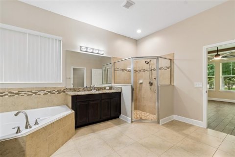 House in Wesley Chapel, Florida 4 bedrooms, 252.32 sq.m. № 2152257 - photo 23