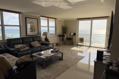 Condo in Hollywood, Florida, 2 bedrooms № 2175507 - photo 6