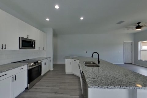 Casa en alquiler en Seffner, Florida, 4 dormitorios, 172.89 m2 № 1851609 - foto 6