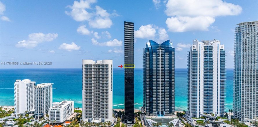 Condominio en Sunny Isles Beach, Florida, 2 dormitorios № 1708027