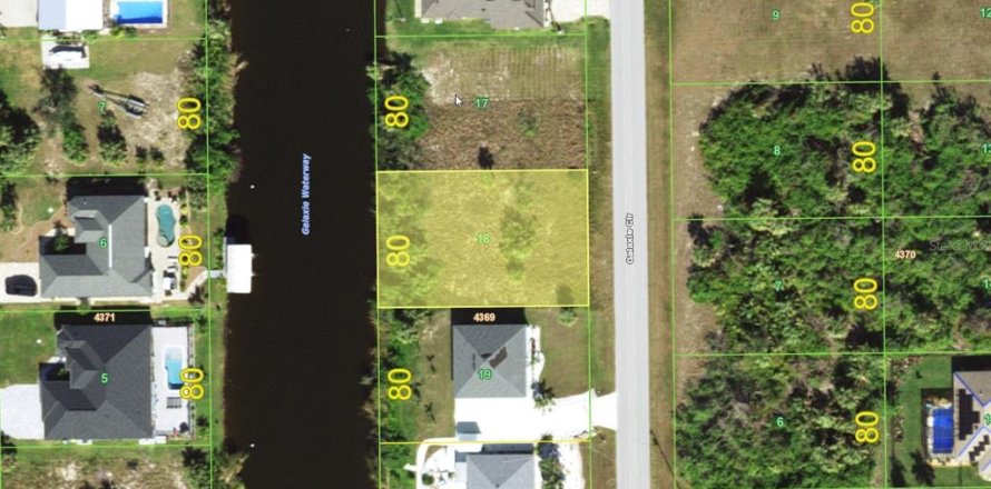 Land in Port Charlotte, Florida № 1334755