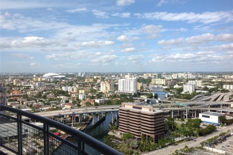 Copropriété à louer à Miami, Floride: 1 chambre, 124.21 m2 № 1956249 - photo 15