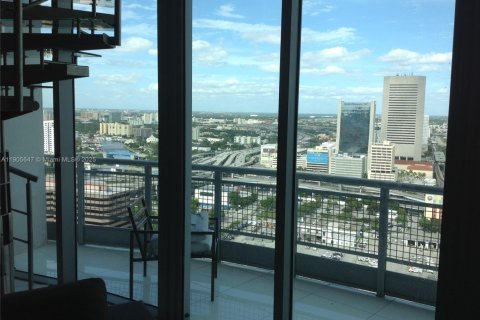 Copropriété à louer à Miami, Floride: 1 chambre, 124.21 m2 № 1956249 - photo 8