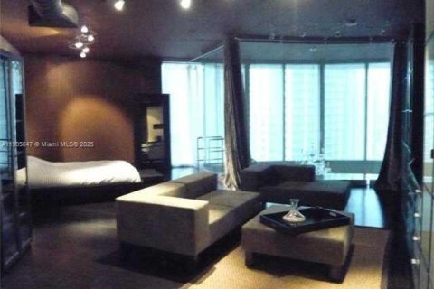 Copropriété à louer à Miami, Floride: 1 chambre, 124.21 m2 № 1956249 - photo 22