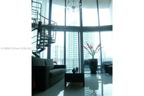 Copropriété à louer à Miami, Floride: 1 chambre, 124.21 m2 № 1956249 - photo 19