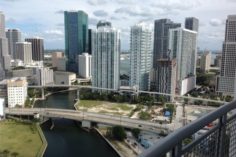 Copropriété à louer à Miami, Floride: 1 chambre, 124.21 m2 № 1956249 - photo 12