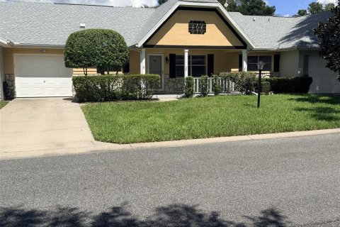 House in Ocala, Florida 2 bedrooms, 142.14 sq.m. № 2378028