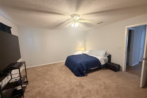 House in Ocala, Florida 2 bedrooms, 142.14 sq.m. № 2378028 - photo 7