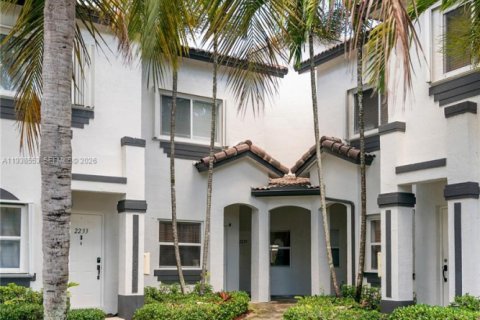 Townhouse in Homestead, Florida 3 bedrooms, 141.12 sq.m. № 1996286 - photo 14