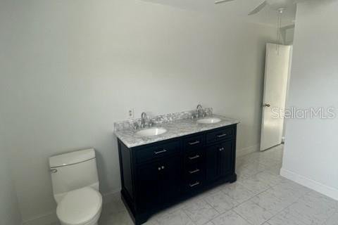Casa en alquiler en Largo, Florida, 4 dormitorios, 236.71 m2 № 1813664 - foto 21