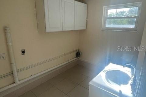House in Largo, Florida 4 bedrooms, 236.71 sq.m. № 1813664 - photo 11