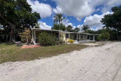Studio in Englewood, Florida № 2231243