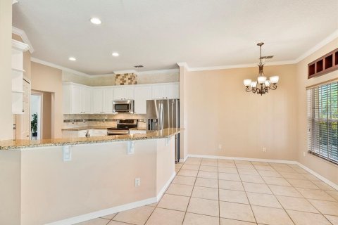 Casa en venta en Apopka, Florida, 4 dormitorios, 248.23 m2 № 1909526 - foto 15