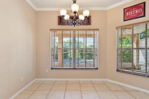 Villa ou maison à vendre à Apopka, Floride: 4 chambres, 248.23 m2 № 1909526 - photo 16