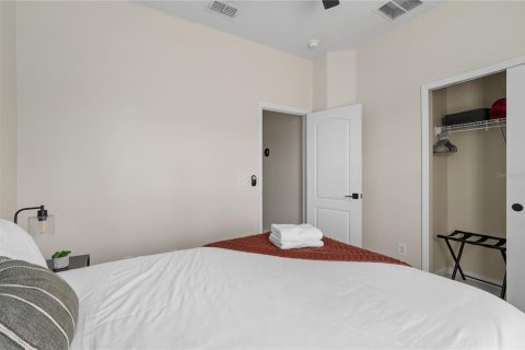 Adosado en venta en Davenport, Florida, 4 dormitorios, 163.69 m2 № 2217882 - foto 29