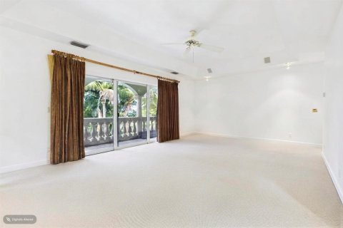 Villa ou maison à louer à West Palm Beach, Floride: 4 chambres, 313.64 m2 № 2168431 - photo 28