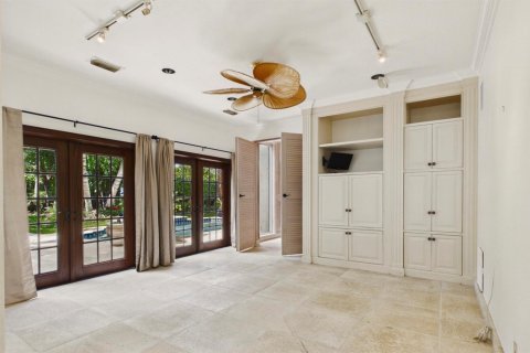 Villa ou maison à louer à West Palm Beach, Floride: 4 chambres, 313.64 m2 № 2168431 - photo 14
