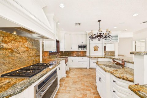 Villa ou maison à louer à West Palm Beach, Floride: 4 chambres, 313.64 m2 № 2168431 - photo 2
