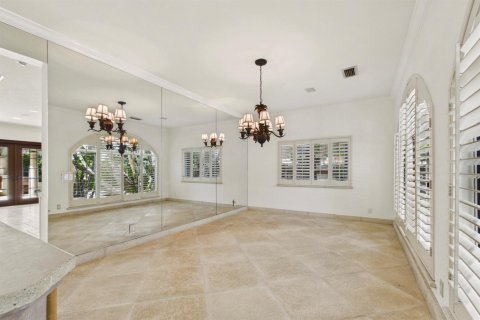 Villa ou maison à louer à West Palm Beach, Floride: 4 chambres, 313.64 m2 № 2168431 - photo 24