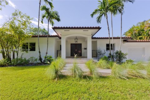 Casa en venta en Coral Gables, Florida, 4 dormitorios, 185.25 m2 № 1920260 - foto 26