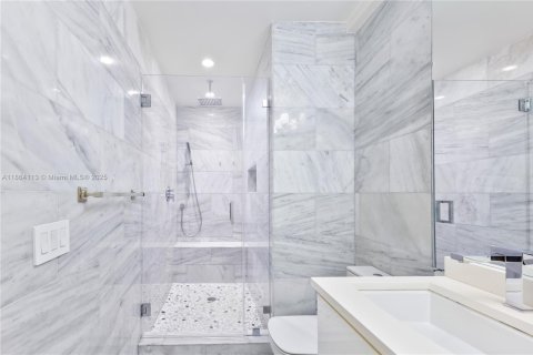 Casa en venta en Coral Gables, Florida, 4 dormitorios, 185.25 m2 № 1920260 - foto 8